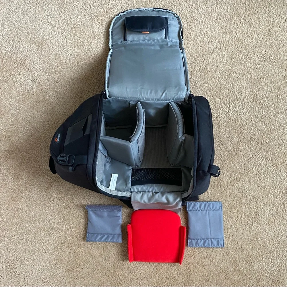 Lowepro “Slingshot 200 AW” Slingback Style Camera Bag